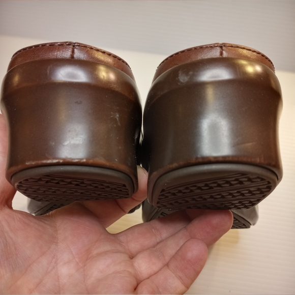 Ariat Leather Clogs Sz 8.5 - Picture 4 of 8